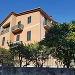 Apartman Stunning In A Near The