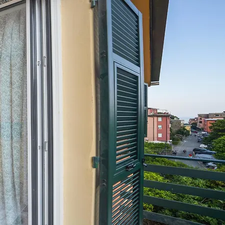 Apartament Stunning In A Near The